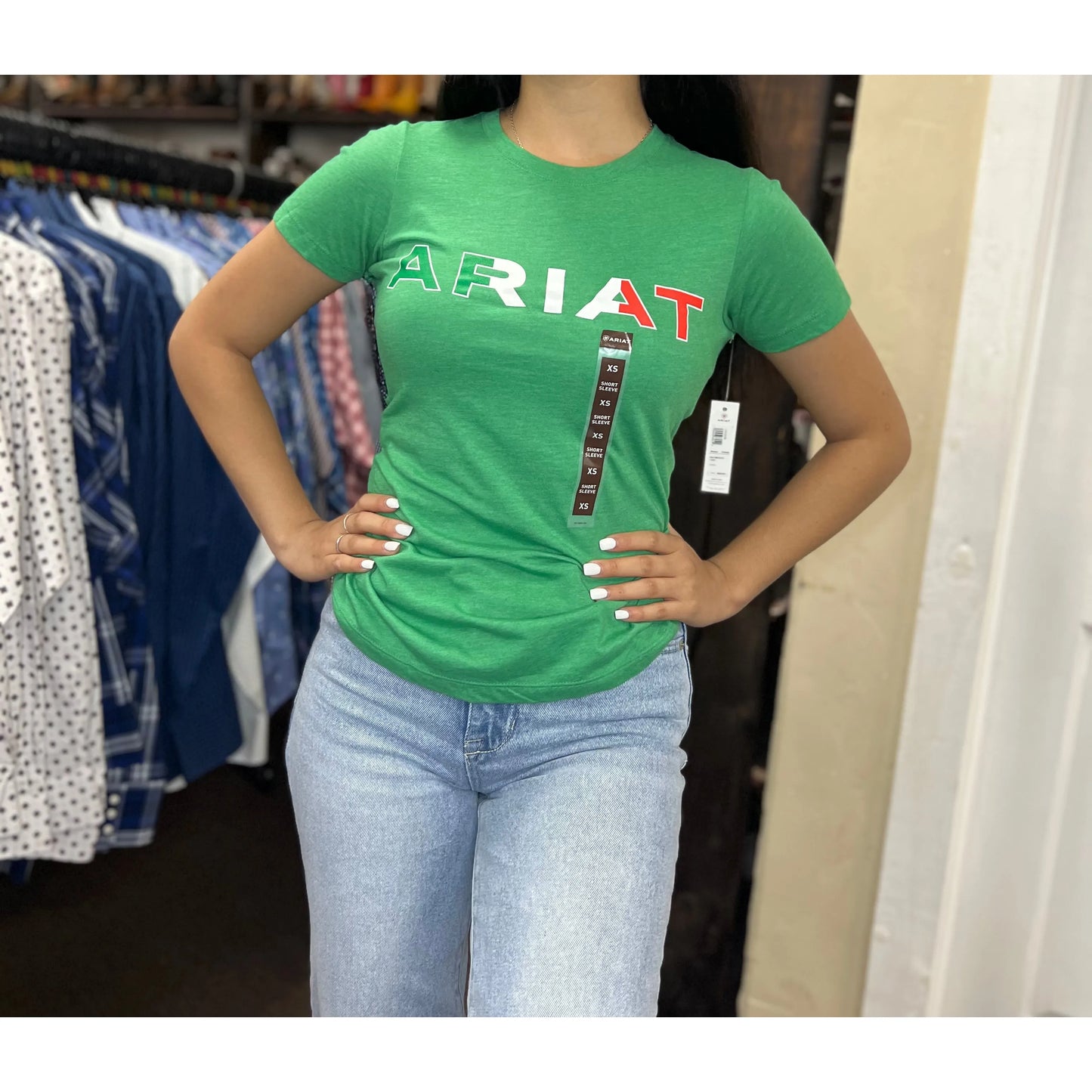 Ariat Women's Mexico Logo Green Graphic T-Shirt